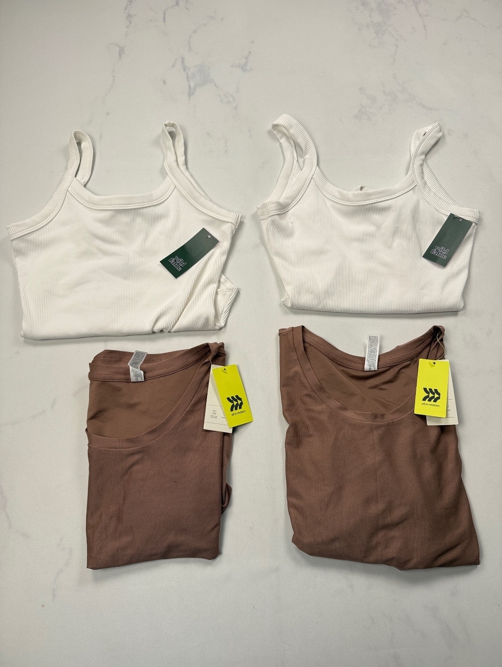 All in Motion Wild Fable Athletic Workout Set of 4 - Womens XL